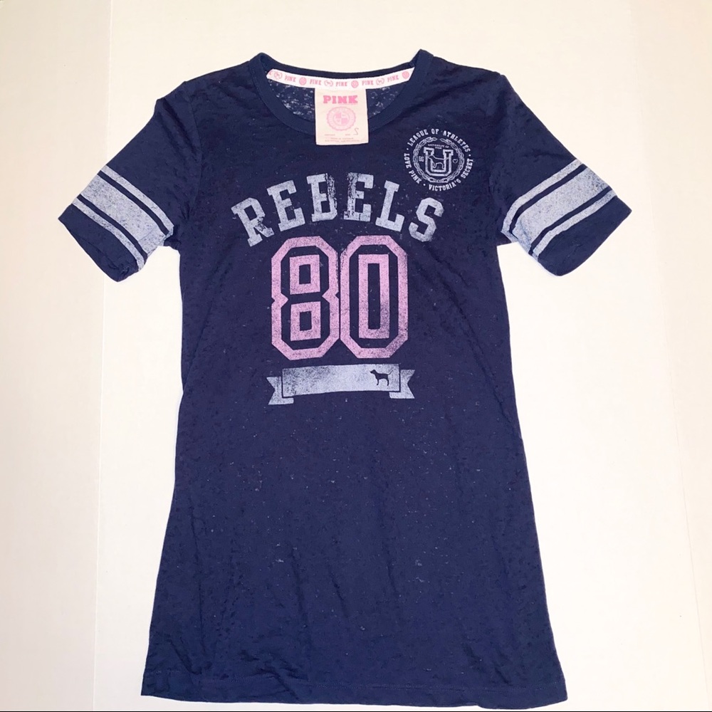 Victoria’s Secret Top‎